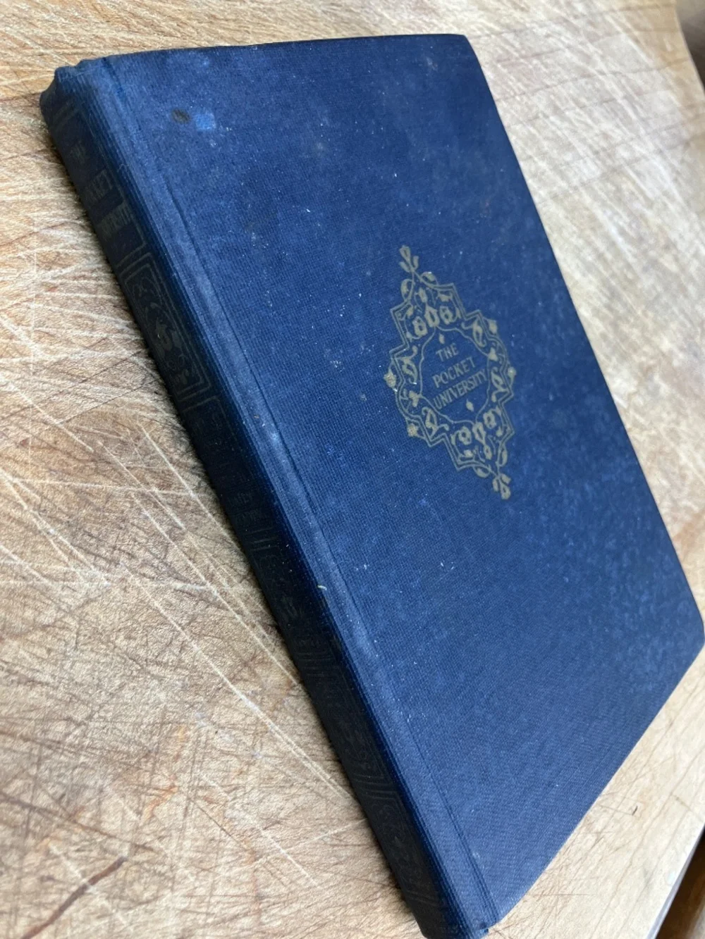 Doubleday 📚a charming